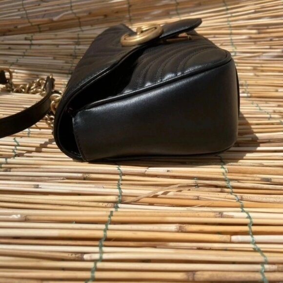 Gucci GG Marmont Black Shoulder Bag - Picture 6 of 8